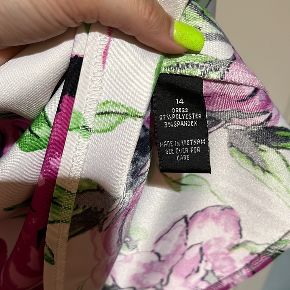AGB floral fit and flare dress 14 pink purple green gorgeous knee length - Picture 6 of 6